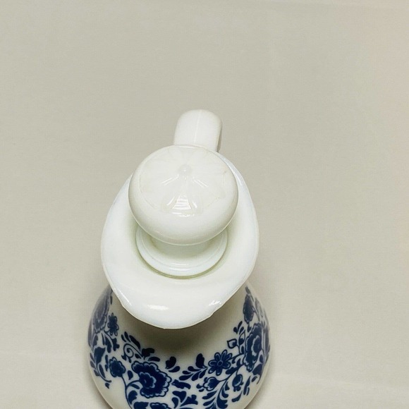 Vintage Avon Delft Blue Pitcher and Bowl EMPTY Milk Glass Floral Design - Picture 11 of 16